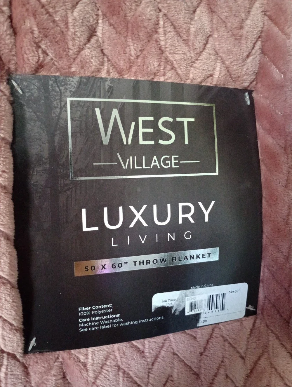 Rose Colored 50x60 Soft Throw Blanket NWT